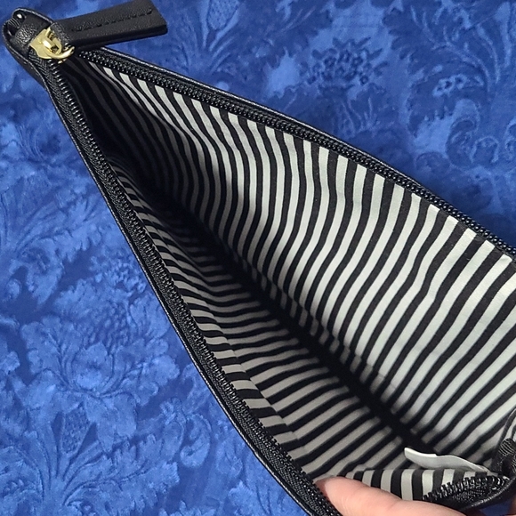 BJ "Pizza My Heart" Large Pouch/Wristlet - Picture 3 of 5